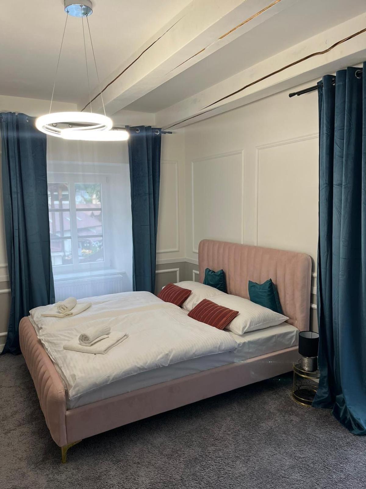 Boutique Hotel Posta Rl ออราฟสกี ป็อดซาม็อก ภายนอก รูปภาพ