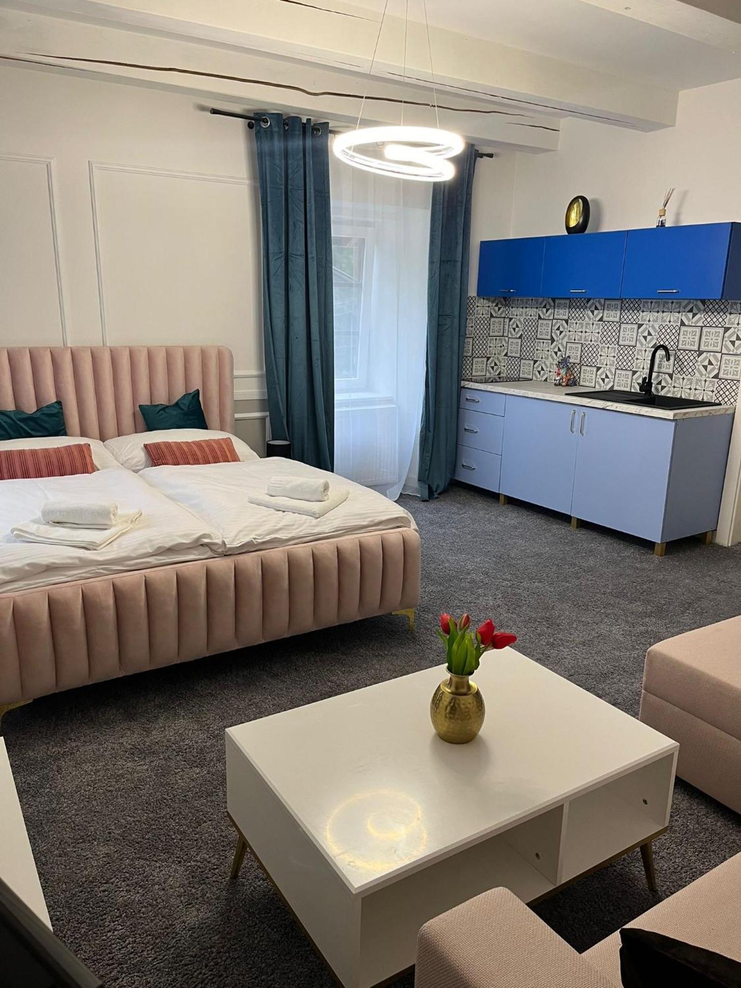 Boutique Hotel Posta Rl ออราฟสกี ป็อดซาม็อก ภายนอก รูปภาพ
